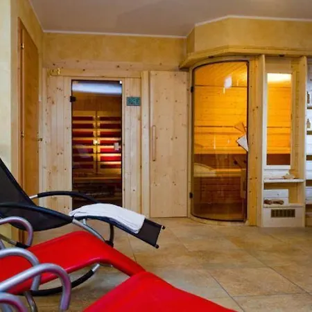 Birnbaumer Apartment